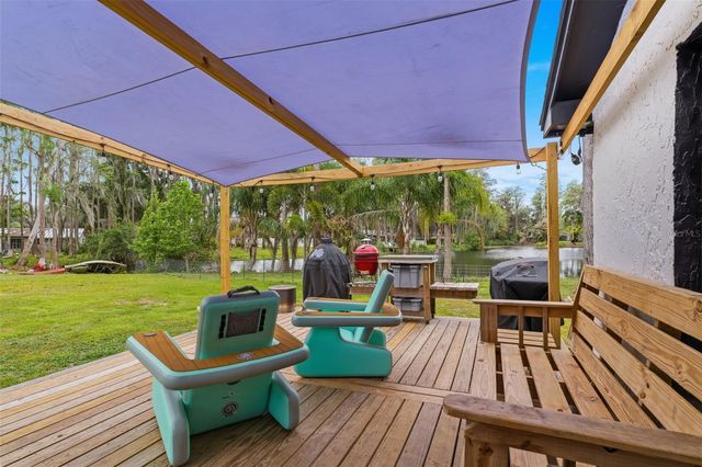 19003 CEDAR LANE, Lutz, FL 33548