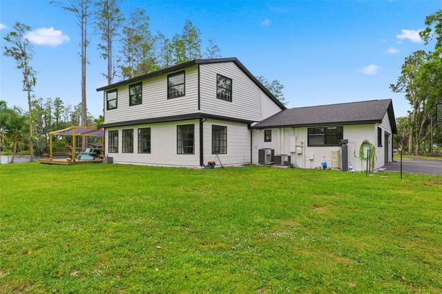 19003 CEDAR LANE, Lutz, FL 33548