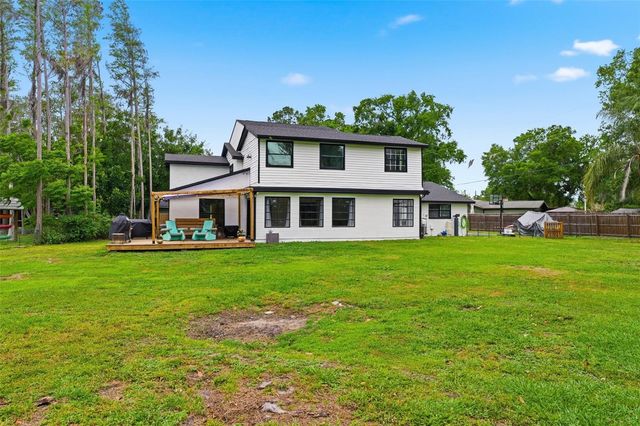 19003 CEDAR LANE, Lutz, FL 33548