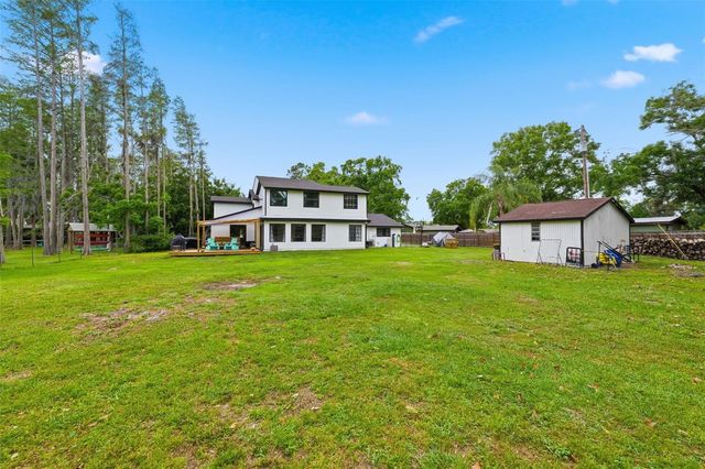 19003 CEDAR LANE, Lutz, FL 33548