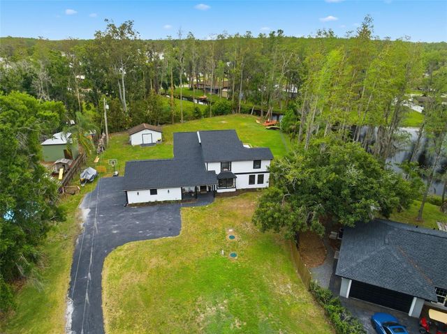 19003 CEDAR LANE, Lutz, FL 33548