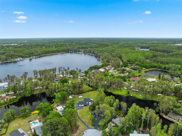 19003 CEDAR LANE, Lutz, FL 33548