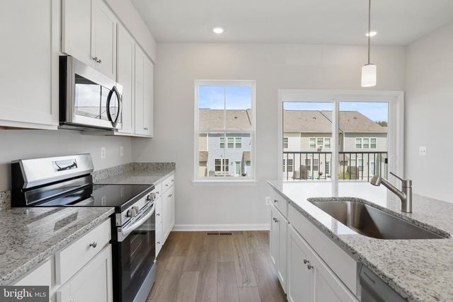 137 KINKADE CT, Martinsburg, WV 25403