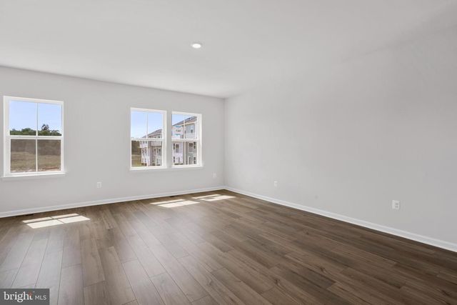 137 KINKADE CT, Martinsburg, WV 25403