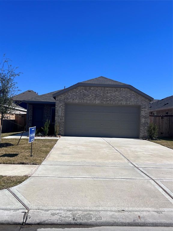 1551 Gardenia Blossom Lane, Crosby, TX 77532