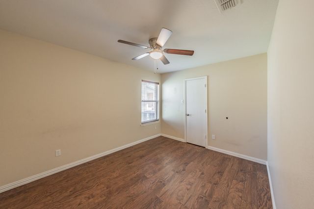 520 King Street, Cedar Hill, TX 75104