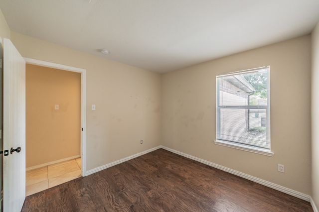 520 King Street, Cedar Hill, TX 75104