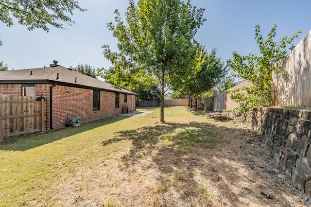 520 King Street, Cedar Hill, TX 75104