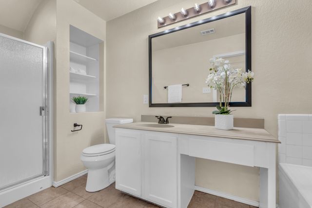 3420 Roxie Drive, Little Elm, TX 75068