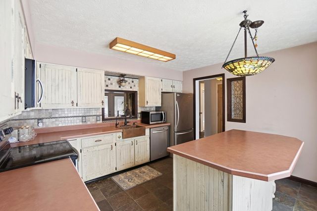 9090 Wesleyan Church Road SW, Pataskala, OH 43062