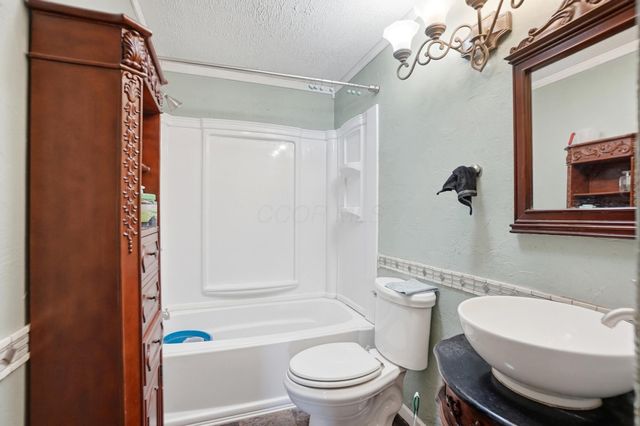 9090 Wesleyan Church Road SW, Pataskala, OH 43062