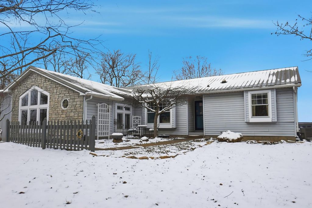 9090 Wesleyan Church Road SW, Pataskala, OH 43062