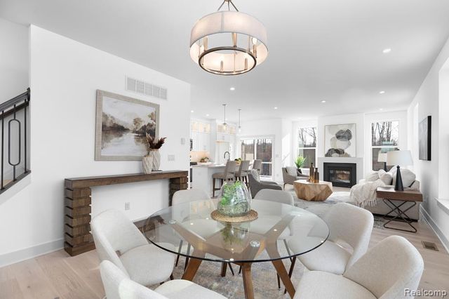 5404 Poppydrew Lane 6, Pittsfield Charter Township, MI 48108