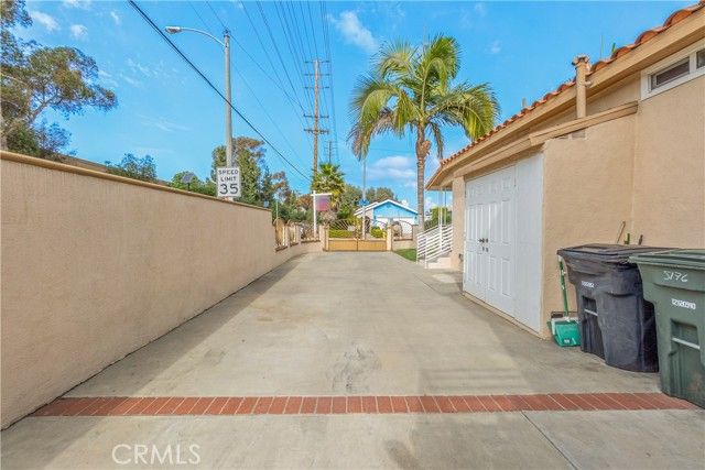 5176 W 134th Place, Hawthorne, CA 90250