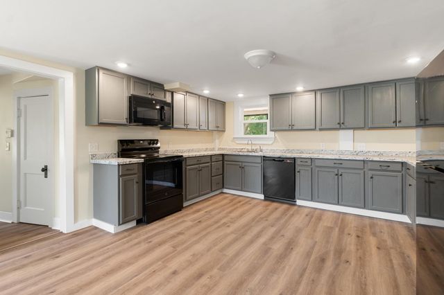 1891 Hanna Road, Highgate, VT 05459