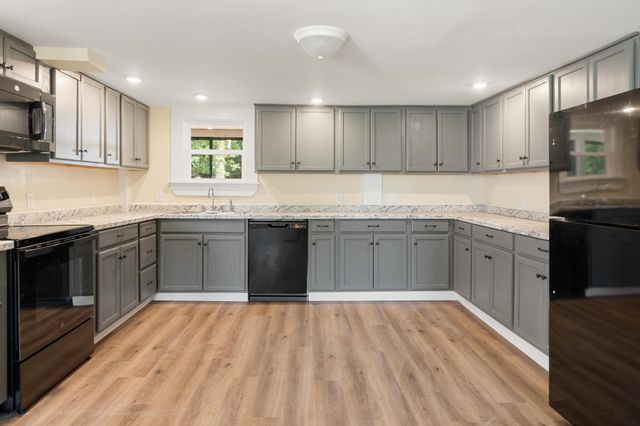 1891 Hanna Road, Highgate, VT 05459