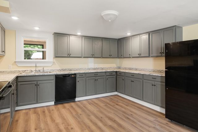 1891 Hanna Road, Highgate, VT 05459