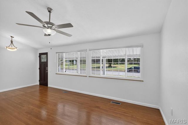 2965 Parker Road, Florissant, MO 63033