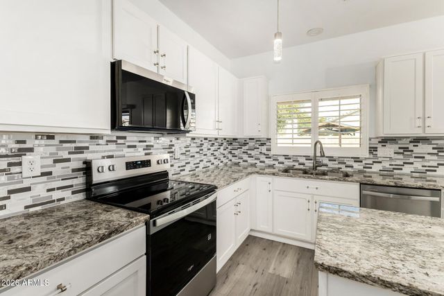 5406 W CARSON Road, Laveen, AZ 85339