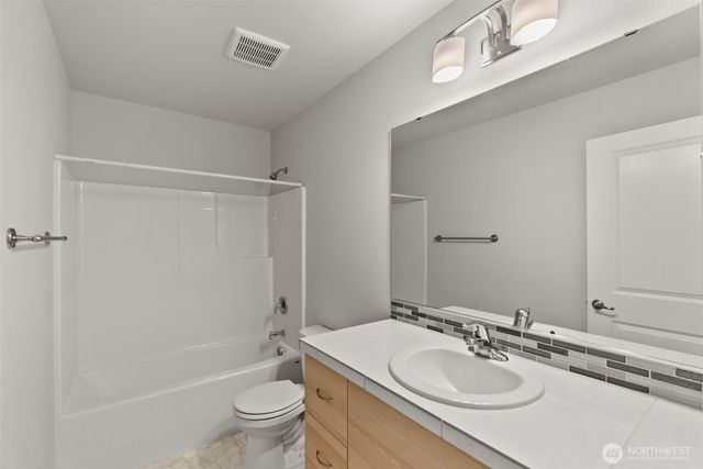 16152 8th Avenue E, Spanaway, WA 98387