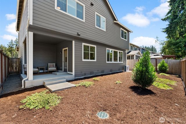 16152 8th Avenue E, Spanaway, WA 98387