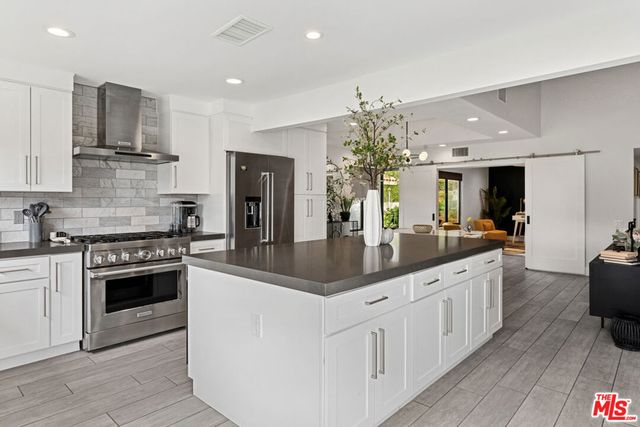 13 Tennis Club Drive, Rancho Mirage, CA 92270