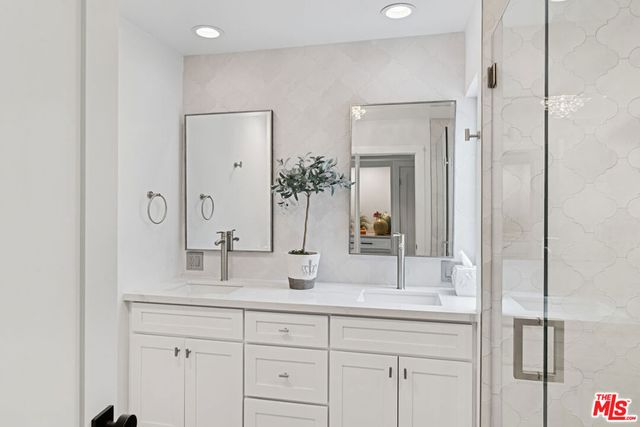 13 Tennis Club Drive, Rancho Mirage, CA 92270