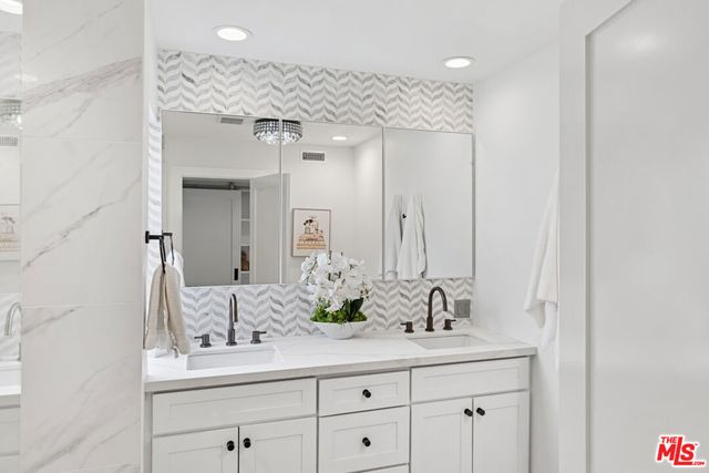 13 Tennis Club Drive, Rancho Mirage, CA 92270