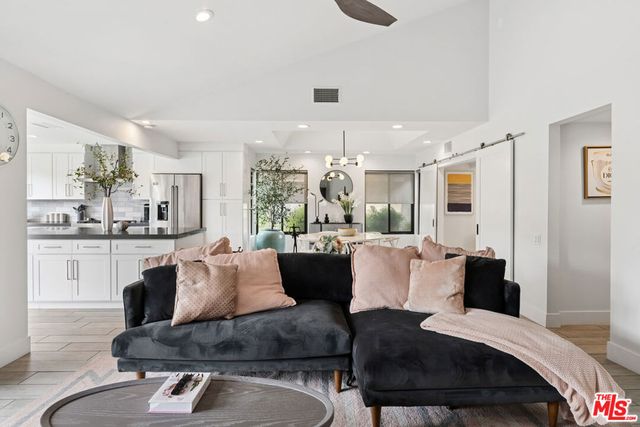 13 Tennis Club Drive, Rancho Mirage, CA 92270