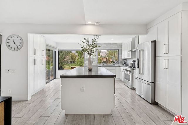 13 Tennis Club Drive, Rancho Mirage, CA 92270