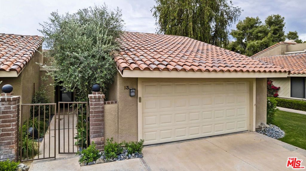 13 Tennis Club Drive, Rancho Mirage, CA 92270