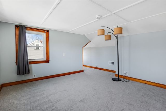 65 Woodmont Ave, Haverhill, MA 01830