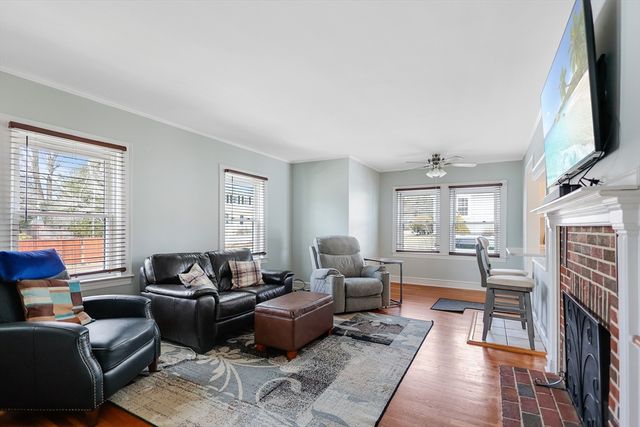 65 Woodmont Ave, Haverhill, MA 01830