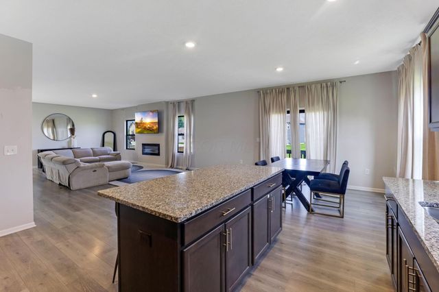119 Highland Ridge Drive, Pickerington, OH 43147