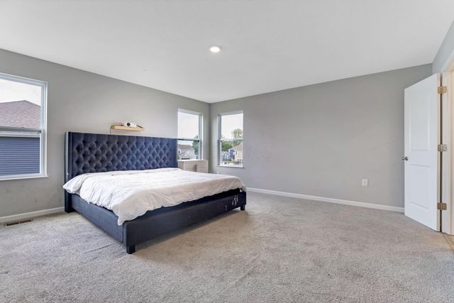 119 Highland Ridge Drive, Pickerington, OH 43147