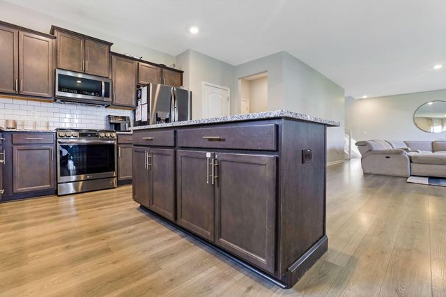 119 Highland Ridge Drive, Pickerington, OH 43147