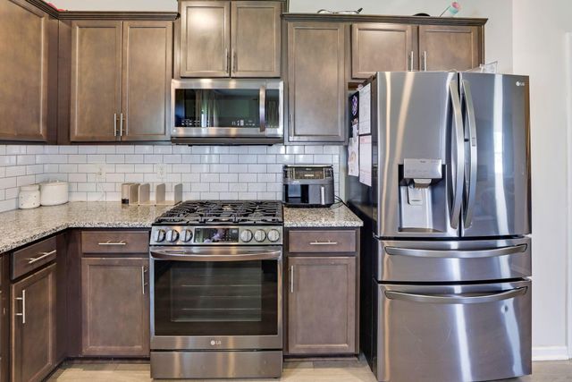 119 Highland Ridge Drive, Pickerington, OH 43147