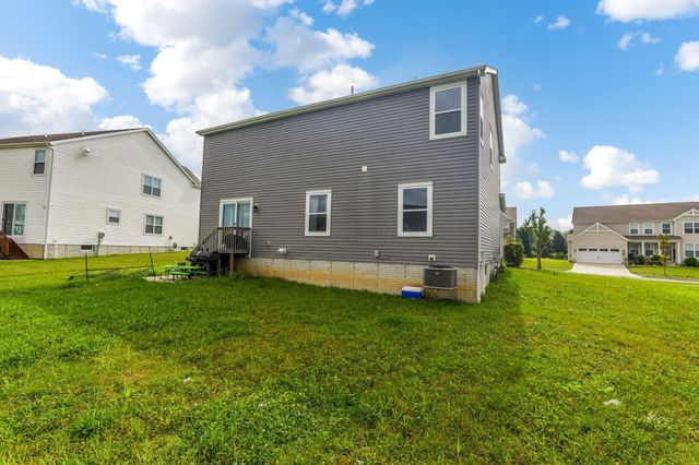 119 Highland Ridge Drive, Pickerington, OH 43147