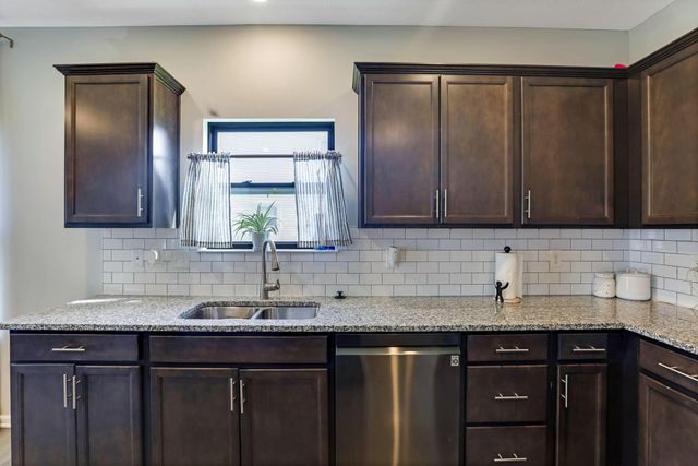 119 Highland Ridge Drive, Pickerington, OH 43147
