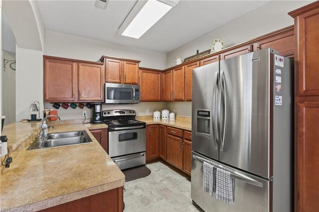 703 Marsh Elder TRL, Carrollton, VA 23314