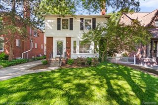 451 Moran Road, Grosse Pointe Farms, MI 48236