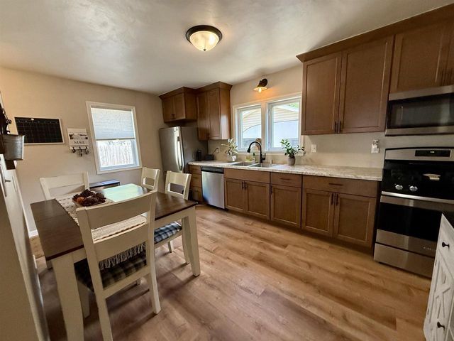 130 MARIA LANE, Fond Du Lac, WI 54935