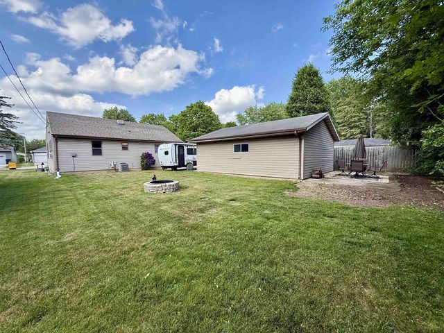 130 MARIA LANE, Fond Du Lac, WI 54935