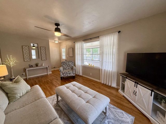 130 MARIA LANE, Fond Du Lac, WI 54935