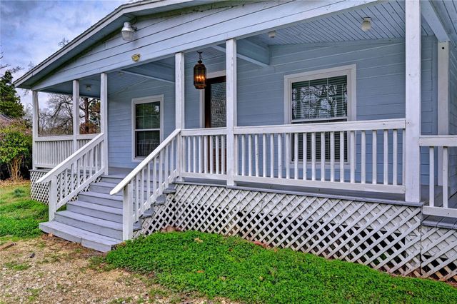 170 Mesa Verde, Livingston, TX 77351