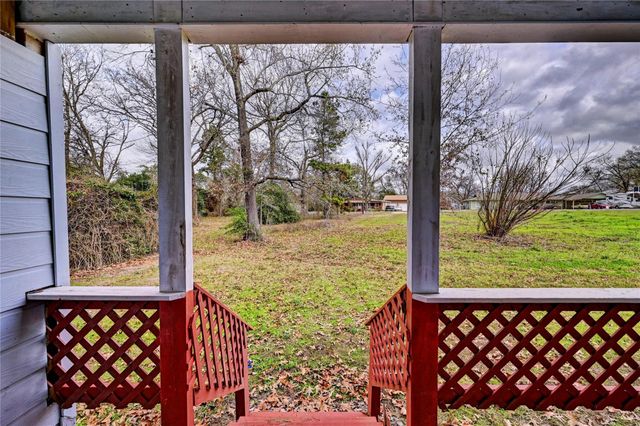 170 Mesa Verde, Livingston, TX 77351