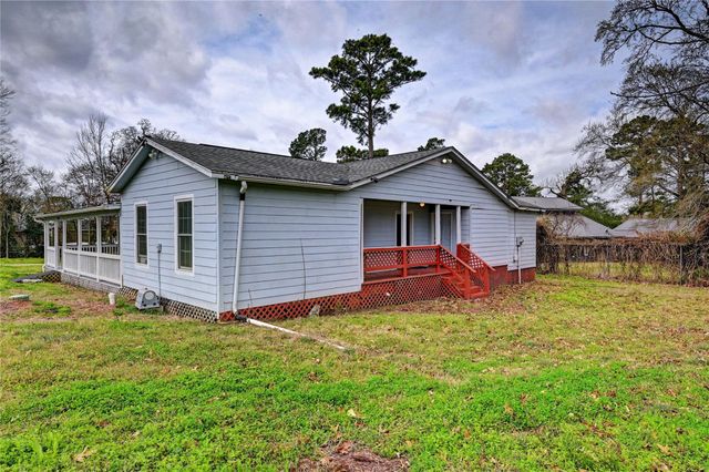 170 Mesa Verde, Livingston, TX 77351