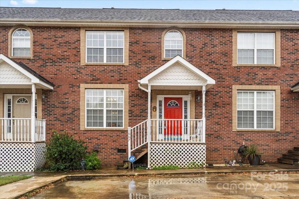 1667 Flintwood Drive, Rock Hill, SC 29732