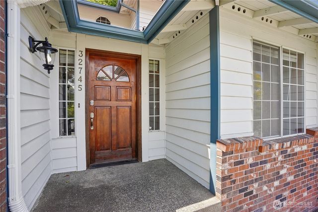 32745 47th Avenue SW, Federal Way, WA 98023