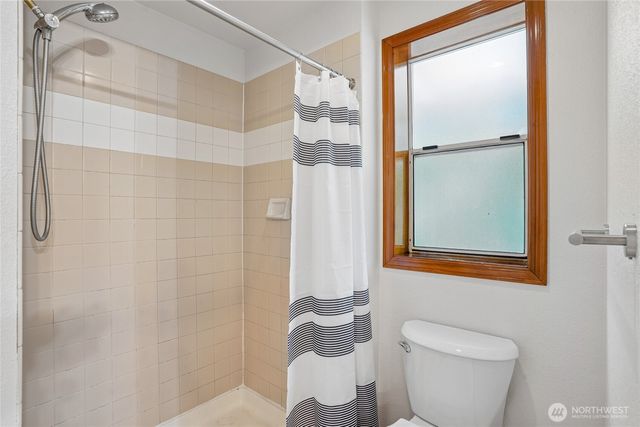32745 47th Avenue SW, Federal Way, WA 98023
